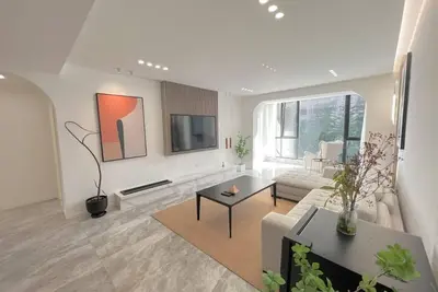 Image de Easternhub- Shanghai Jing'an Temple, Sunny Capital, Deluxe 3-Br Apartment
