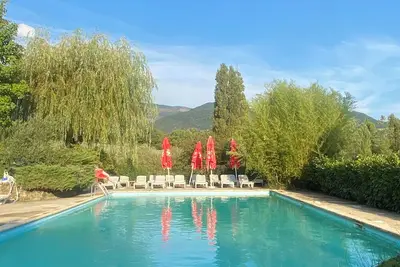 Image de Gite 20 couchages avec un Jacuzzi 16 places