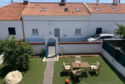 Image de Casa Acolhedora em Bairro Mineiro a 3 Minutos do Centro de Aljustrel