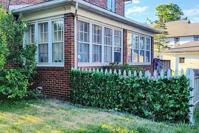Image de Spacious 7-bedroom house across from University and close to Downtown Lock Haven