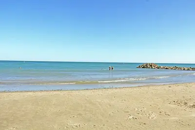 Image de Jolie Villa F3  à 25 mètres de la mer à Frontignan Plage