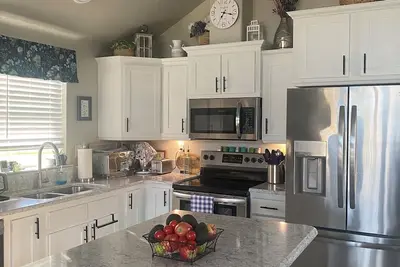 Image de Sweet new Tiny House by the Yellowstone River