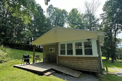 Image de Cozy Comfortable Three Bedroom Home in charming Williamstown