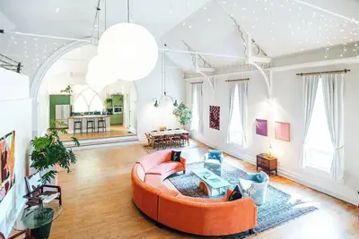 Image de Find Your Sanctuary at The Church