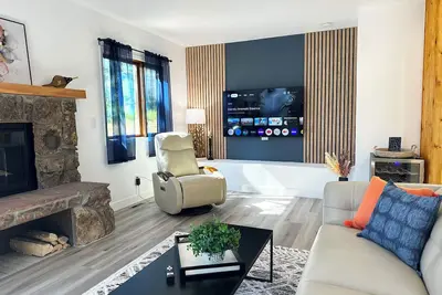 Image de Relaxing 2-bedroom cozy suite in the lovely Pinery, Parker