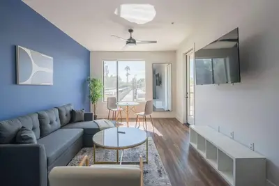 Image de Tempe Hideaway 1bd with Pool Gym Parking!