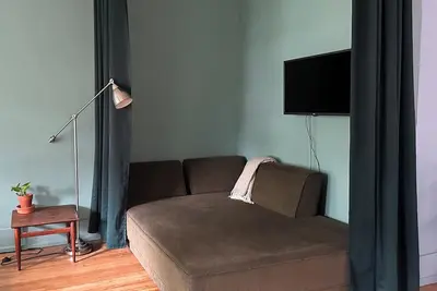 Image de “The Blue Hotel” - Retreat in the heart of Detroit