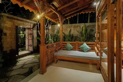 Uddhara Ubud Villa
