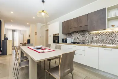 Image de Appartement \"Casa Del Bosco\" avec vue sur les montagnes, terrasse privée et Wi-Fi