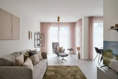 Image de Apartment B9 \"Pine Hill Resort\" with lagoon view