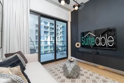 Image de Elegant treat with Burj Khalifa view by Suiteable