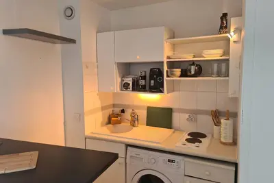 Image de Appartement sur Port Fréjus, à 2 pas de la plage, base nature et restaurant!