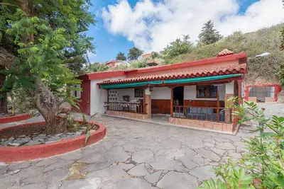 Image de Colladito\" avec vue sur les montagnes, terrasse privée et Wi-Fi