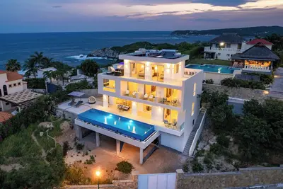 Image de Ocean View Villa with Infinity Pool & Rooftop Plunge Pool