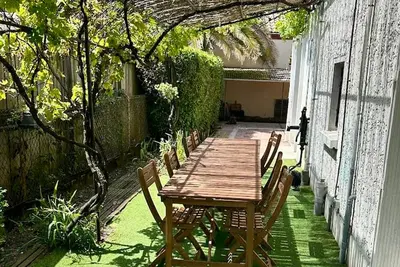 Image de Maison calme avec cour et terrasse proche Aiguillon - Parking