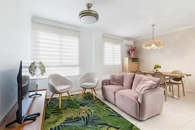 Image de Appartement 'El Corazon De Aguilas' avec Wi-Fi et climatisation