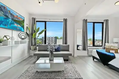 Image de Jan 38% Promo:Cozy Studio Indoor Pool Near Nyc