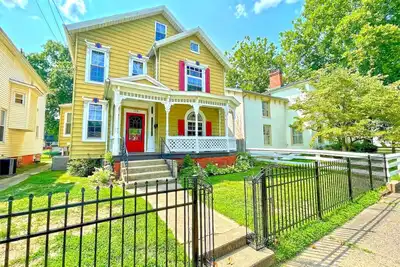 Image de Historic Home within walking distance of Downtown Harmar & Marietta