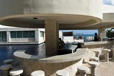 Charming studio on the beach