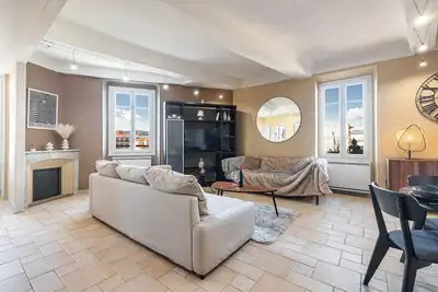 Image de Bel appartement - Idéal séjour famille - Climatisé