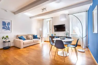 Image de iFlat | Discovering Monti: Charming and Modern apt
