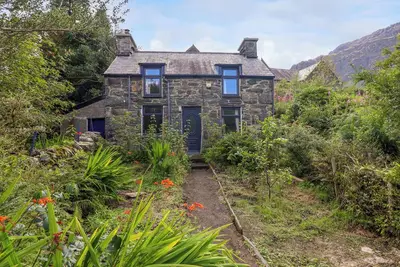 Image de Nyth Yr Eryr, pet friendly, with open fire in Blaenau Ffestiniog