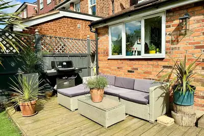Image de Beautiful stylish light filled  4-bed family home /garden great area of London