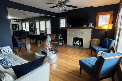 Image de Get Kozy in Kenwood\n2 miles to thruway, I-81, Su, \ndowntown, Destiny, Dome, Airport