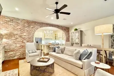 Image de The Taylor, 3br Classy Condo by Velvet Ditch Villas