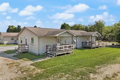 Image de Cabin 10 The Village @ Patoka Lake