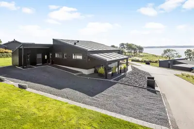 Image de Superbe maison dans le quartier