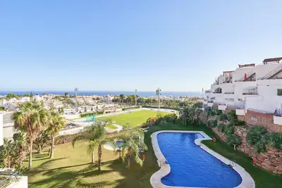 Image de Appartement 'Balcon De Nerja' avec vue sur la mer, Wi-Fi et climatisation
