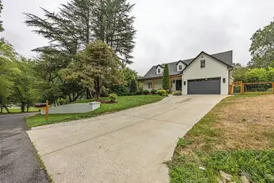 Image de Elegant 6br Retreat; Near*Dc With Gym*&*Outdoor*Space\n\n