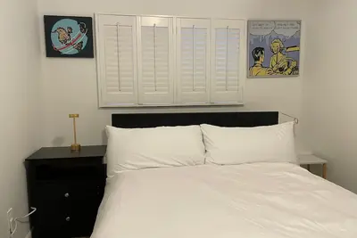 Image de Cozy Beachfront\/Golden Gate Park Hideaway with Luxury Beds and Bedding.