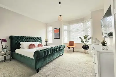 Image de Home Away from Home