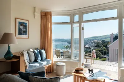 Image de Skywatcher -  a house that sleeps 6 guests  in 3 bedrooms