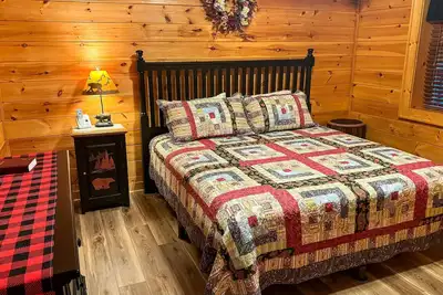 Image de Hidden Heart - Secluded Hideaway Close To Attractions In The Smoky Mountains! !