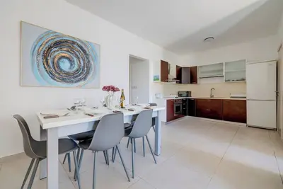 Image de Trendy 2br Maisonette Near St. Julian's Hot Spots