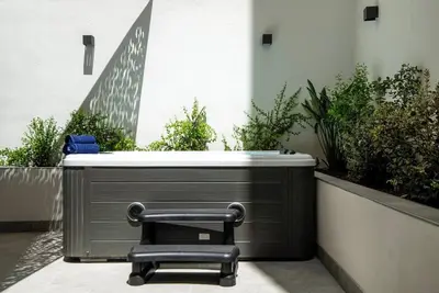 Image de Luxury 2br Maisonette in Sliema, Private Hot Tub