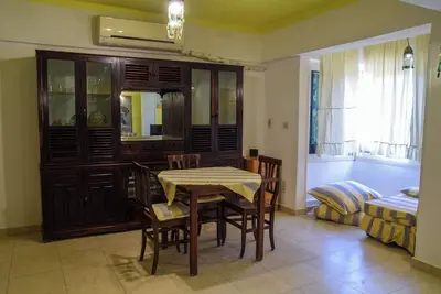 Image de 2-bedroom apartment in tranquil Cairo with WiFi, Ac