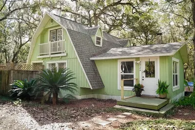 Image de Green House Under the Oaks Near Weeki Wachee Springs & Cabot Farms Golf Course