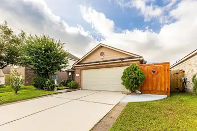 Image de Charming 3-bedroom house with WiFi and Ac in Humble