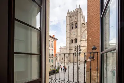 Image de Appartement avec vue sur la cathédrale en plein centre historique d'Ávila