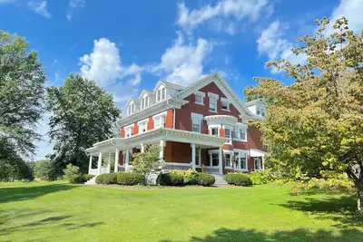 Image de Eagle Spring Farm House Near Penn State Football