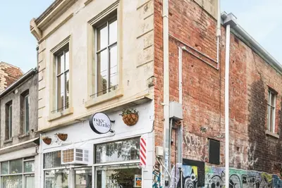 Image de Central Chic & Cool Carlton Apartment on Elgin St.