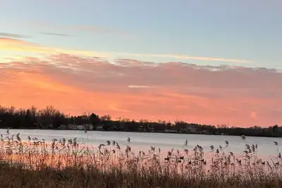 Image de Reflections Retreat on Lake Magnor in Clayton, Wi with beautiful lake view