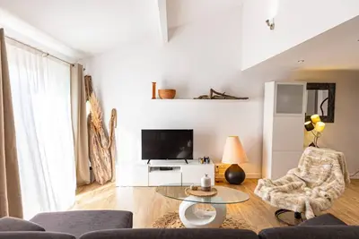 Image de Charmante maison de ville La nuit étoilée