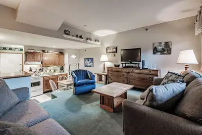 Image de One Bedroom Cascades A-24, direct access from outside, sleeps 6