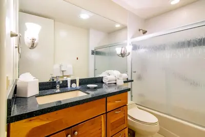 Image de Palms at Wailea Villa 1002 Garden Deluxe 2 Bd 2 Ba