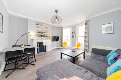 Image de Central Hove 3 Bedroom Flat Bn338awat